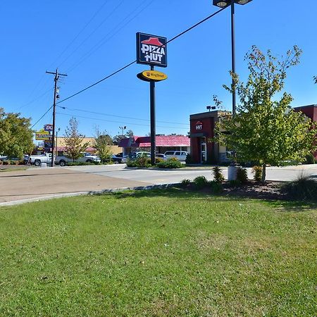 Americas Best Value Inn - Brookhaven Exterior photo