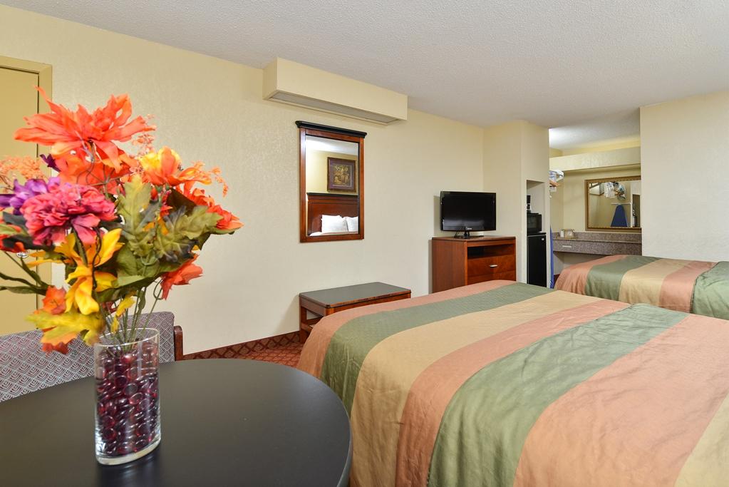 Americas Best Value Inn - Brookhaven Room photo