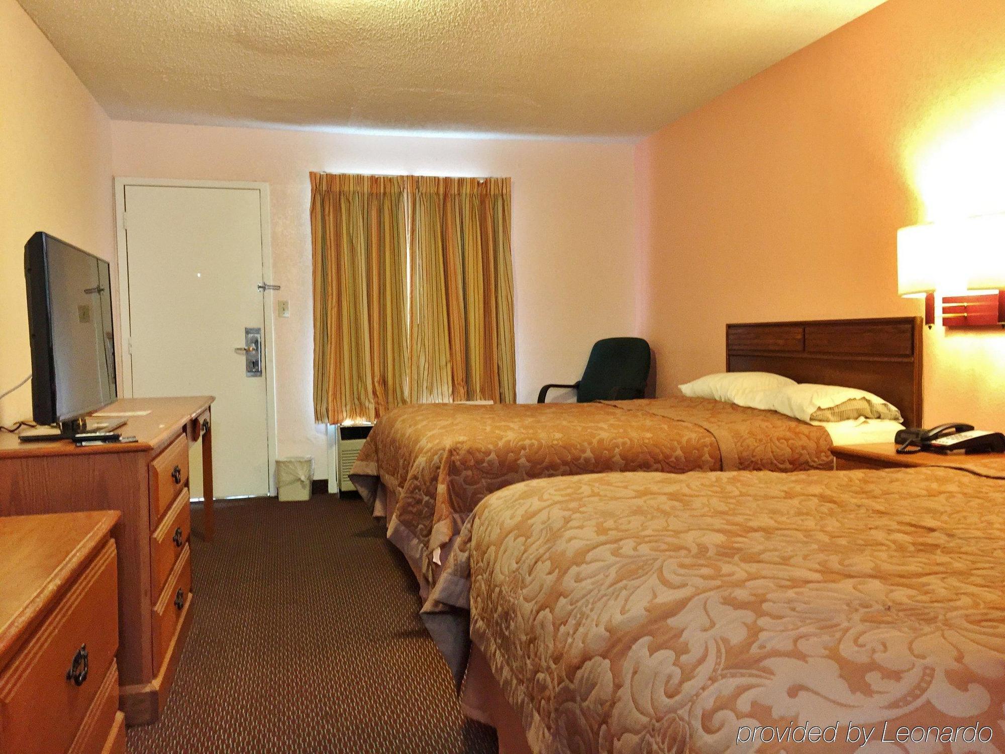 Americas Best Value Inn - Brookhaven Exterior photo