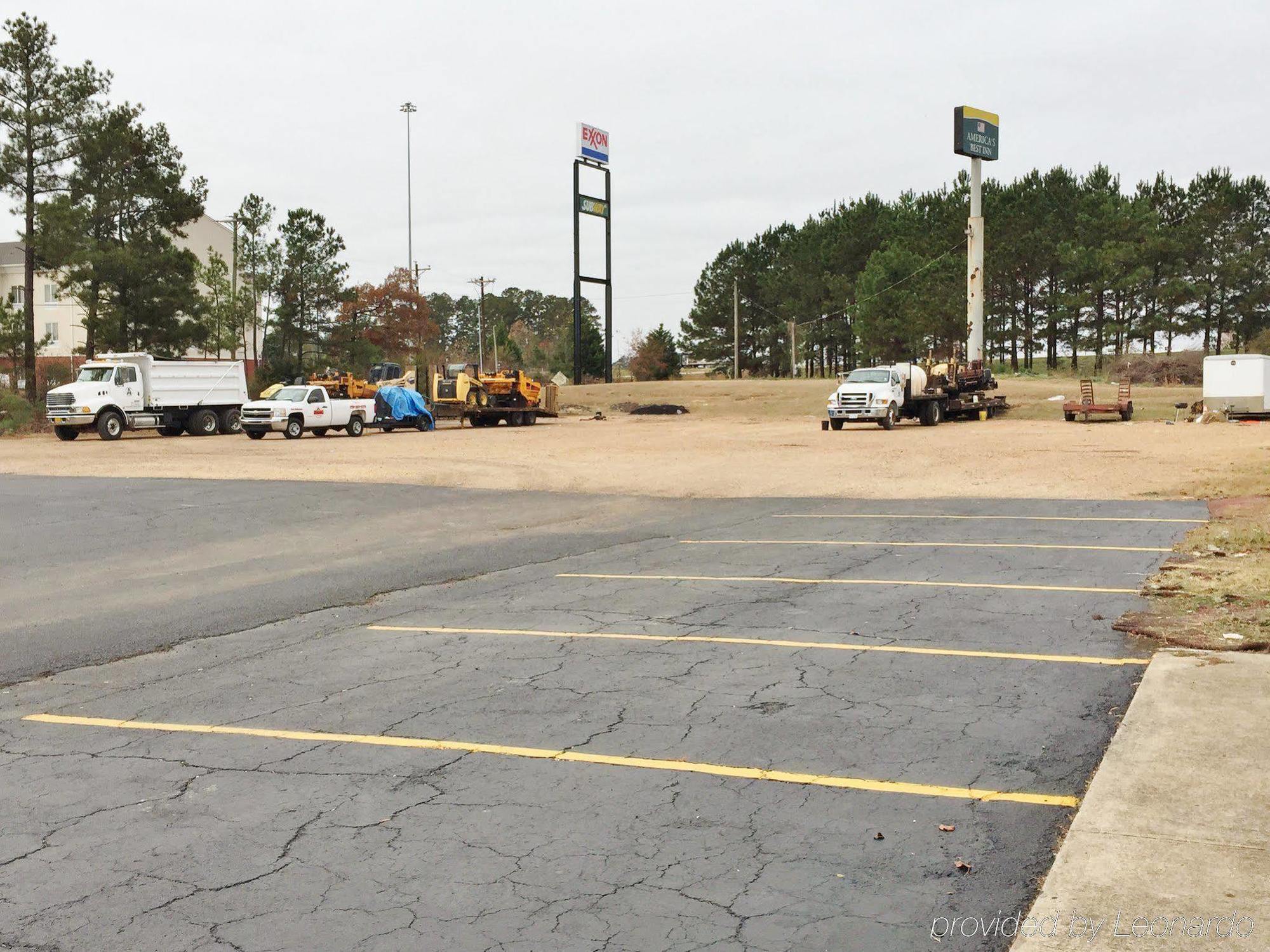 Americas Best Value Inn - Brookhaven Exterior photo